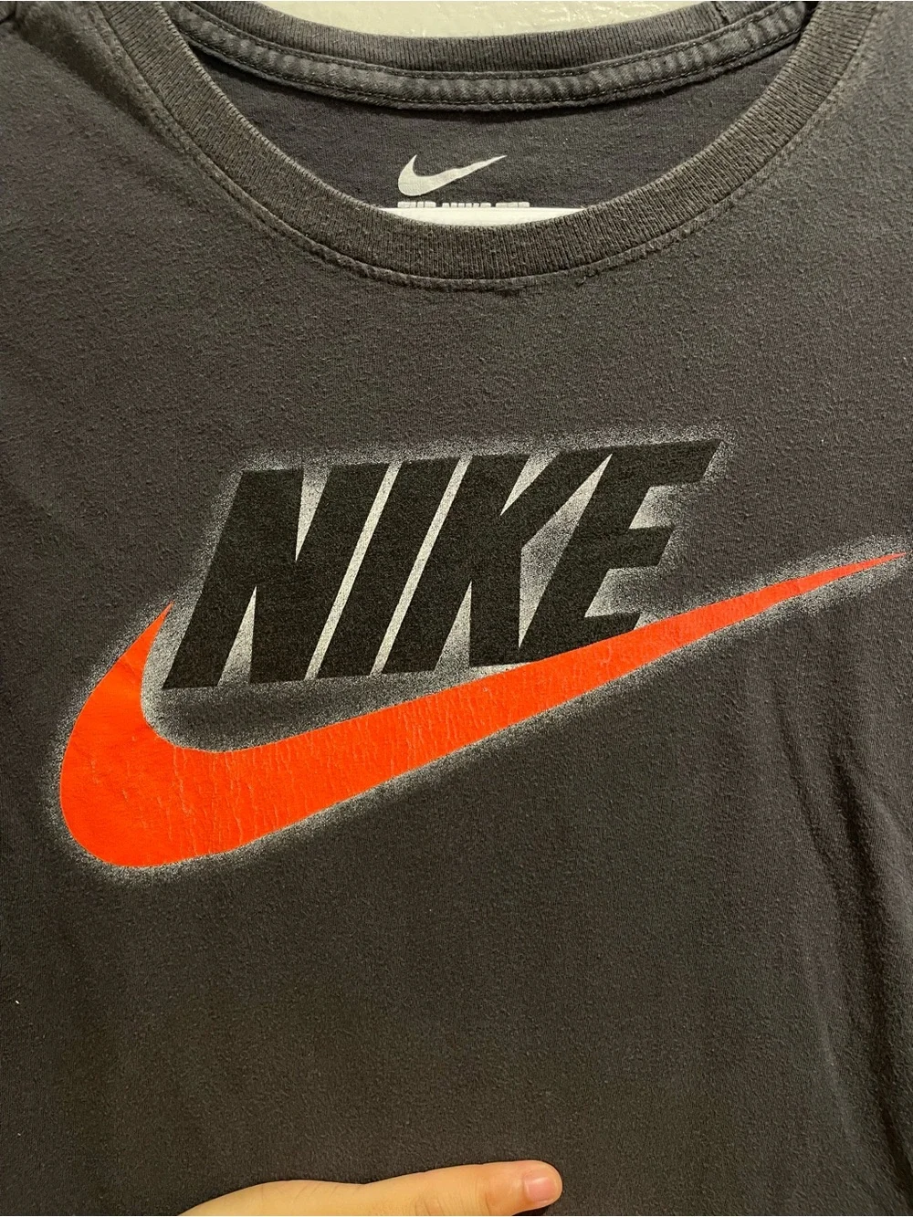 Nike Graphic T Shirt Mens Small Black Neon Orange Swoosh Spell Out Tee